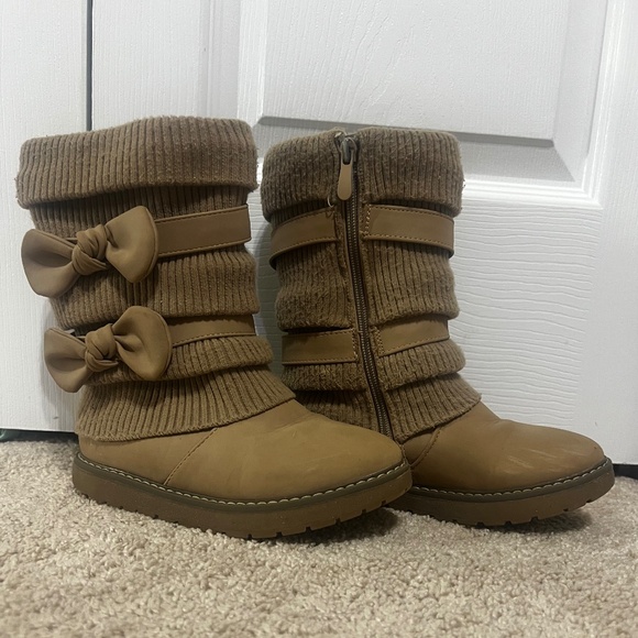Fleece lined winter boots - Picture 1 of 1